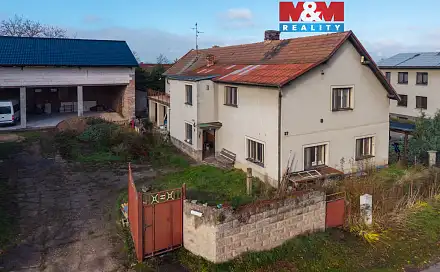 Prodej domu 290 m² s pozemkem 1 079 m², Smržov, okres Hradec Králové