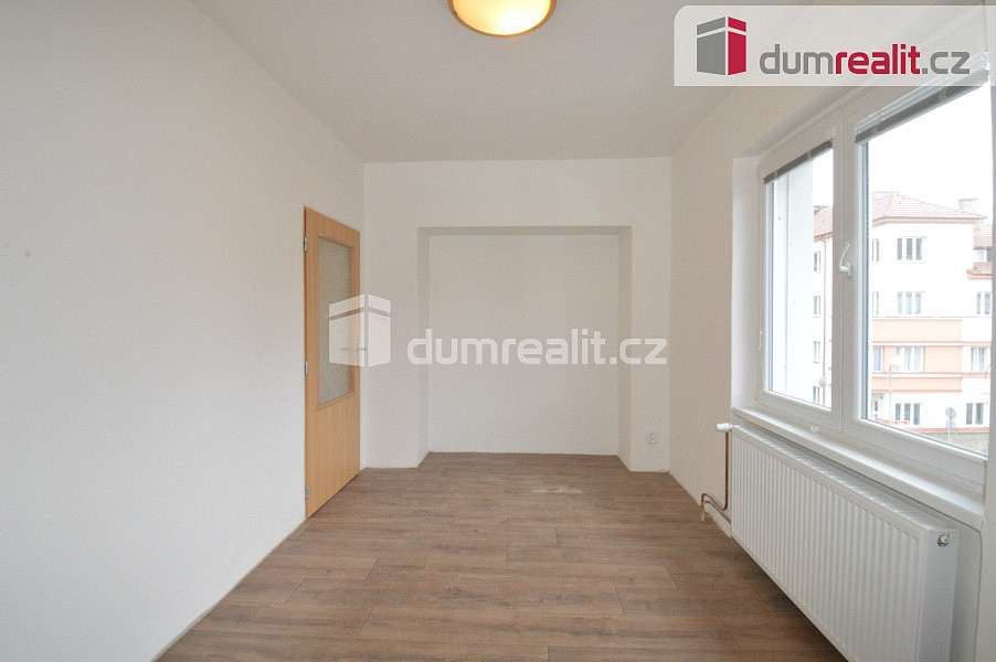 Pronájem bytu 3+1 72 m² — photo 3