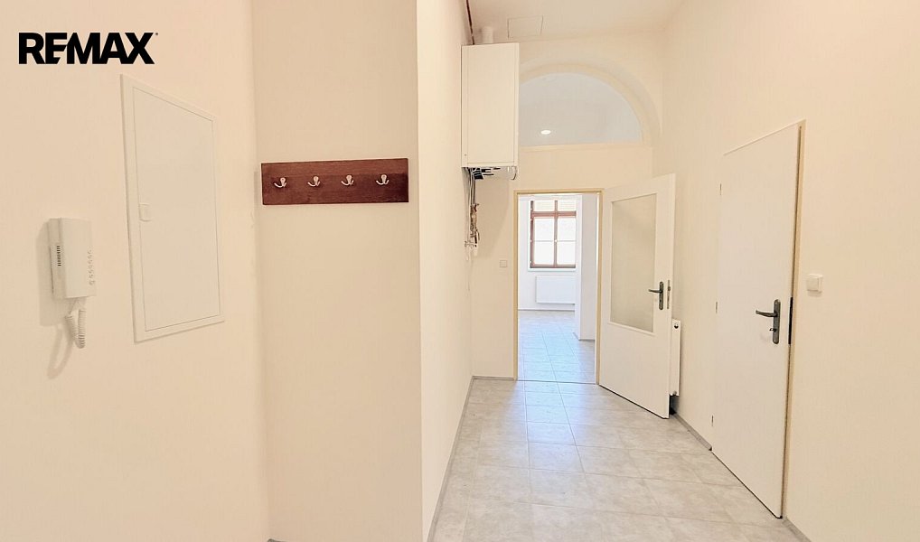 Prodej bytu 3+1 108 m², Jemnice – náhled fotky 24