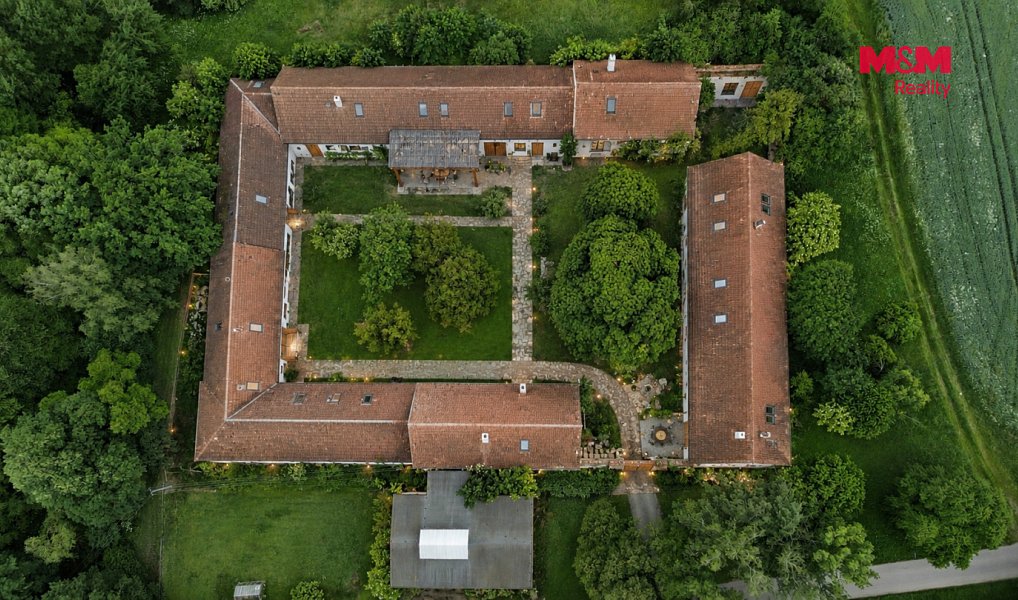 Prodej zemědělského objektu 600 m², Pelhřimov – náhled fotky 4