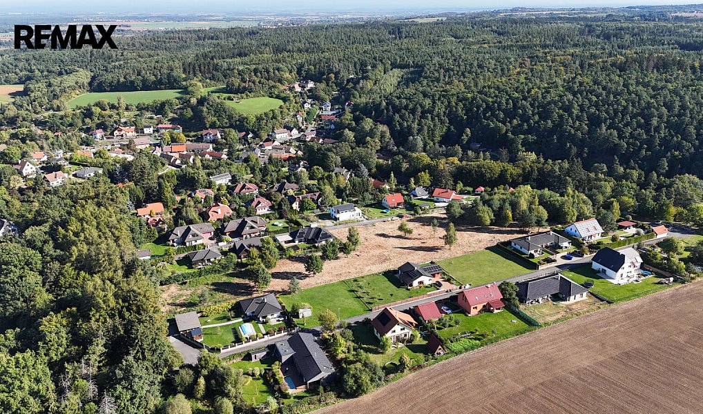 Prodej stavebního pozemku 1 000 m², Březí – náhled fotky 7