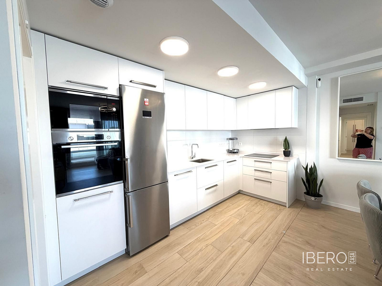 Piso 4+kk – Marbella, Nueva Andalucía - Vista 4