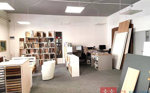 Pronájem obchodních prostor 98 m², Vídeňská třída, Znojmo