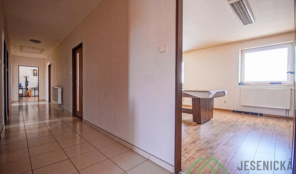 Prodej výrobních prostor 3 580 m², Javorník – náhled fotky 15