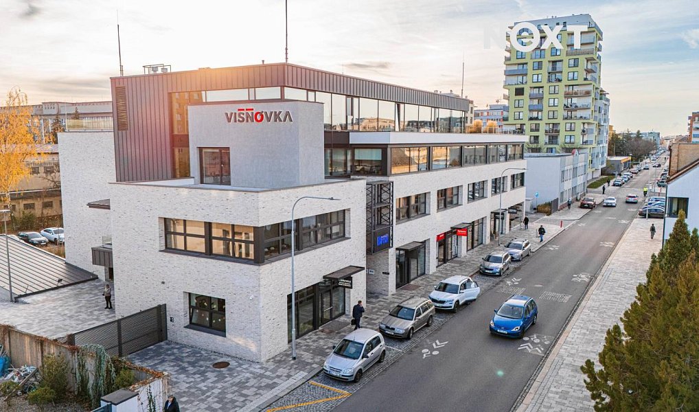 Pronájem obchodních prostor 110 m², Pardubice – náhled fotky 2