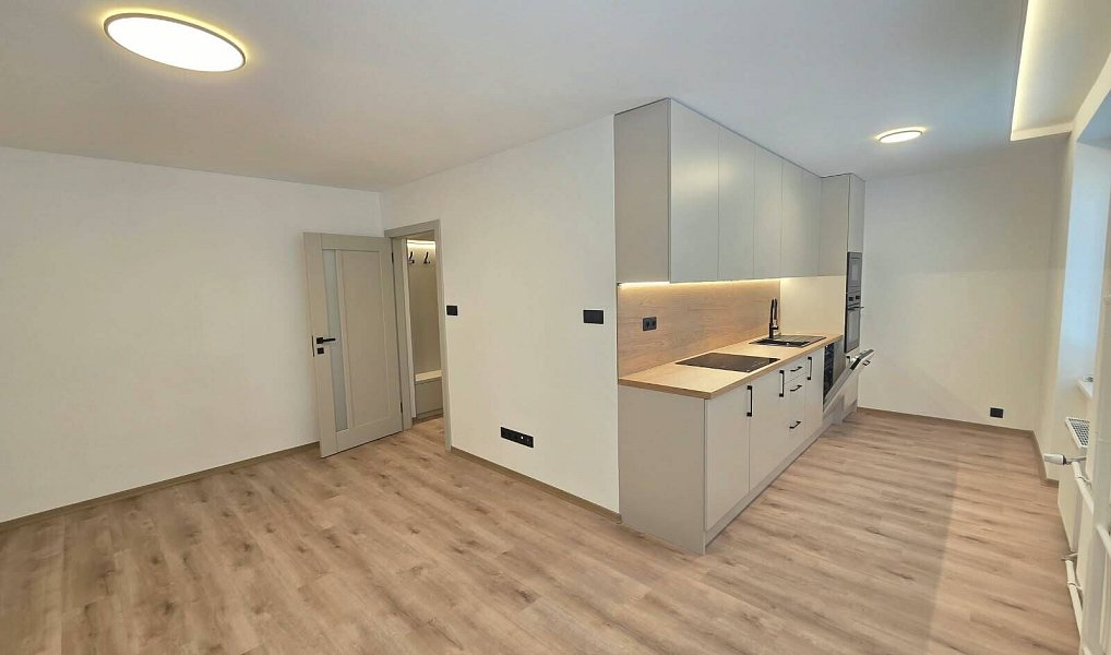 Pronájem bytu 2+1 51 m², Most – náhled fotky 5