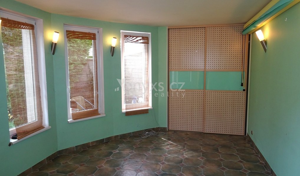 Prodej domu 212 m² s pozemkem 471 m², Jeneč – náhled fotky 10