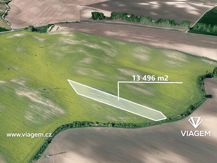 Prodej pole 4 498 m²