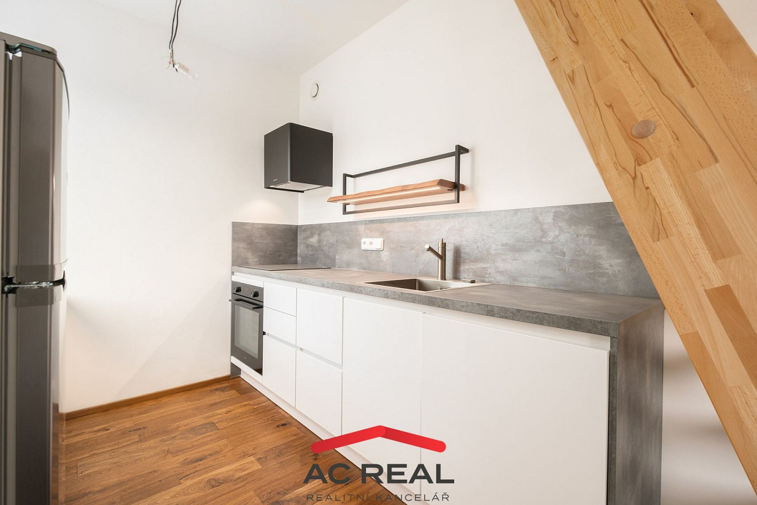 Prodej bytu 4+kk 99 m²