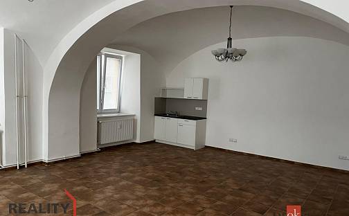 Pronájem kanceláře 44 m², Mírové náměstí, Horní Benešov, okres Bruntál