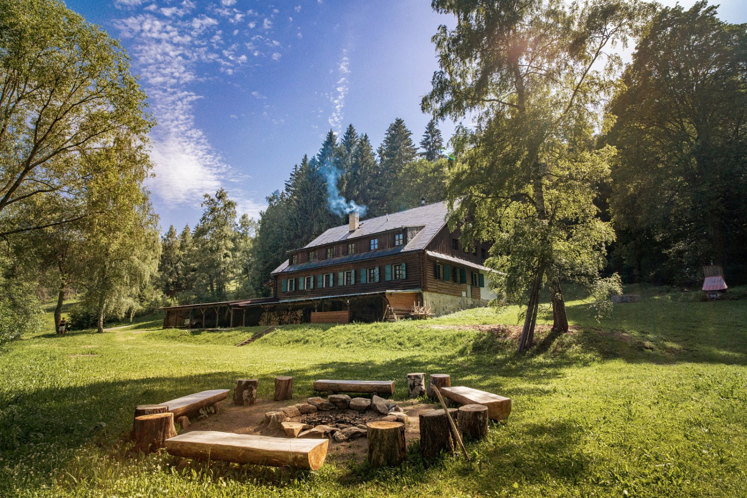Prodej ubytovacího objektu 706 m²