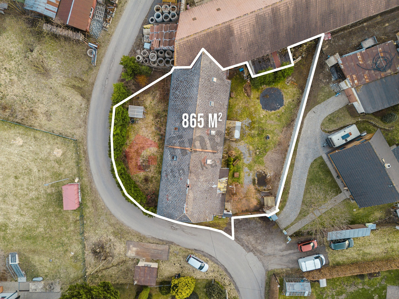 Prodej domu 275 m² s pozemkem 865 m² – fotografie 2