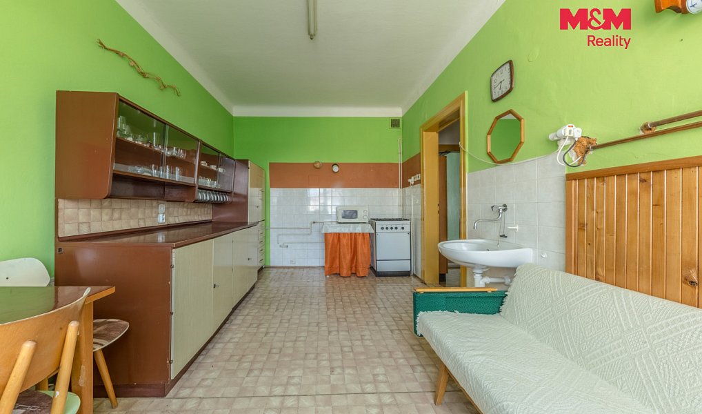 Prodej bytu 2+1 65 m², Jičín – náhled fotky 2