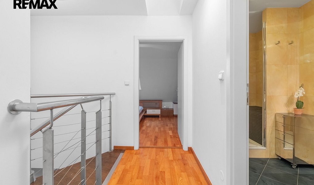 Prodej bytu 3+kk 107 m², Praha – náhled fotky 24