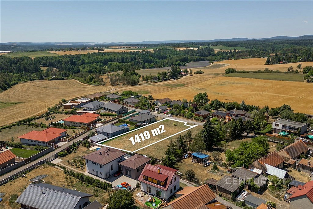 Prodej stavebního pozemku 1 419 m²