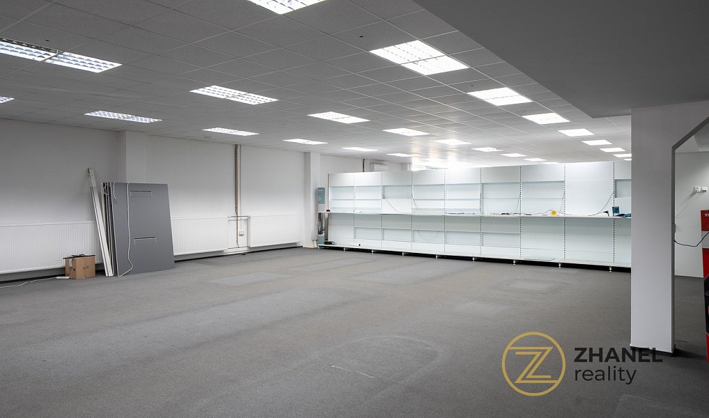 Pronájem obchodních prostor 480 m², Karviná – náhled fotky 8