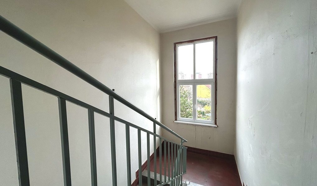 Prodej domu 450 m² s pozemkem 100 m², Slaný – náhled fotky 8