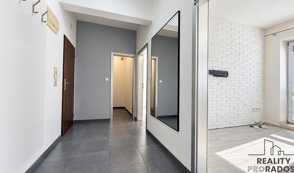 Pronájem bytu 2+kk 55 m², Hodonín – náhled fotky 7