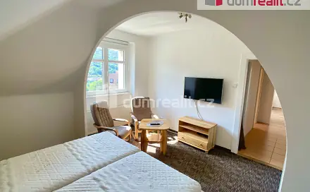 Pronájem bytu 2+kk 44 m², Ke Hradu, Ústí nad Labem - Střekov