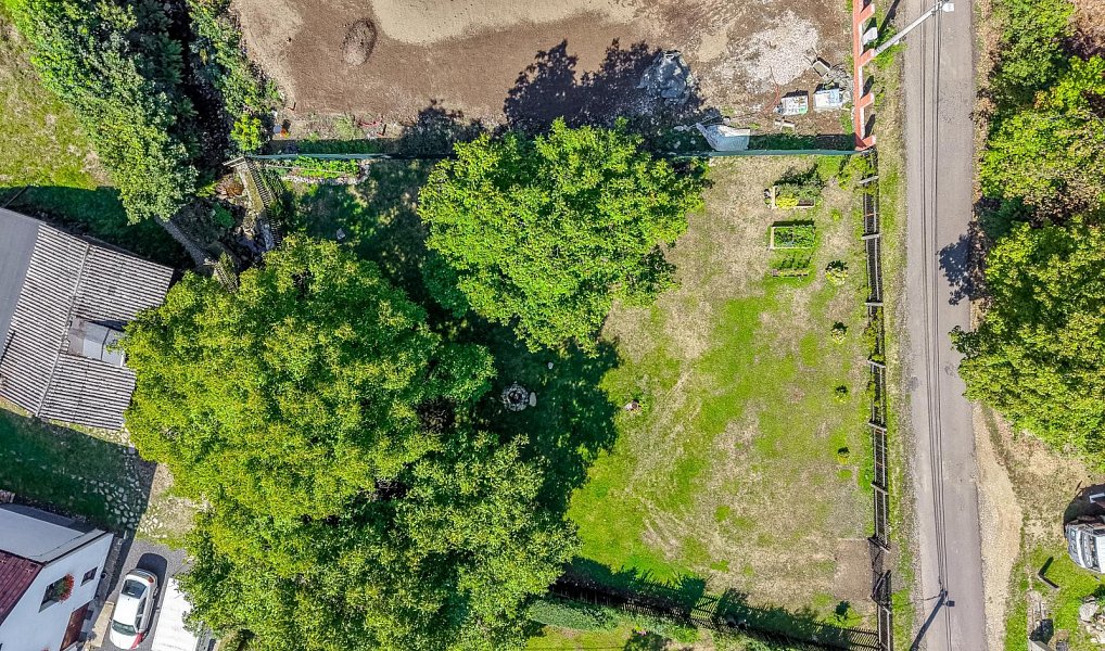 Prodej stavebního pozemku 760 m², Osek – náhled fotky 14