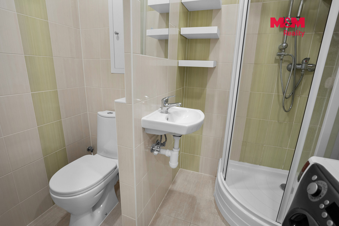 Prodej bytu 1+kk 26 m² — photo 3