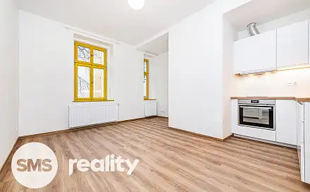 Pronájem bytu 2+kk 43 m²
