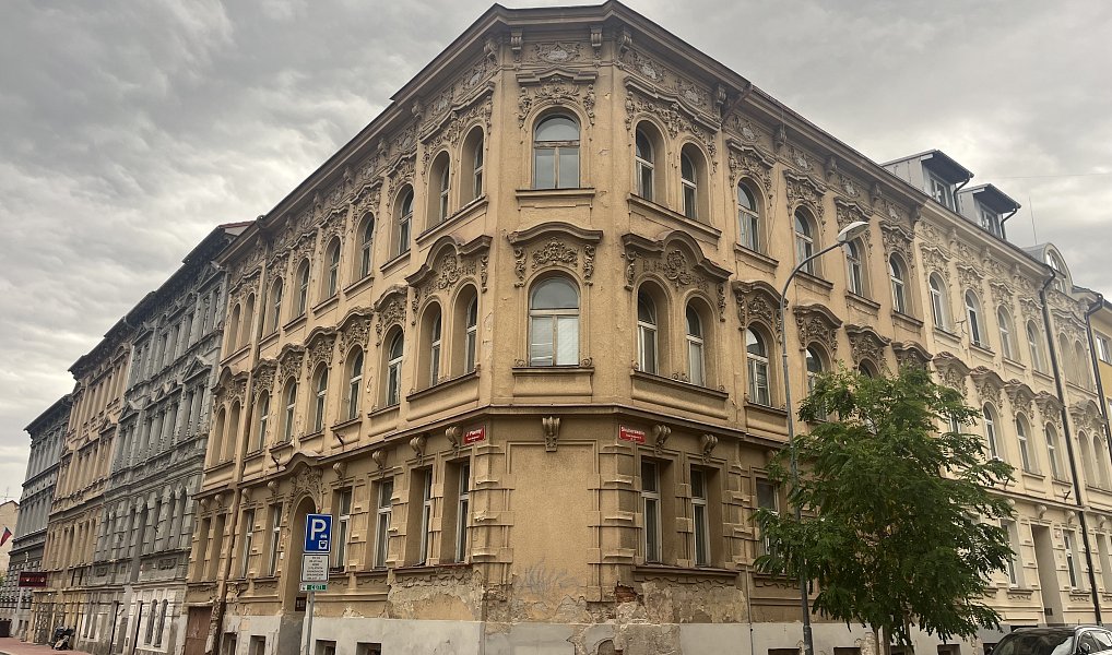 Prodej nájemního domu, činžáku 490 m², České Budějovice – fotka 1 z 12