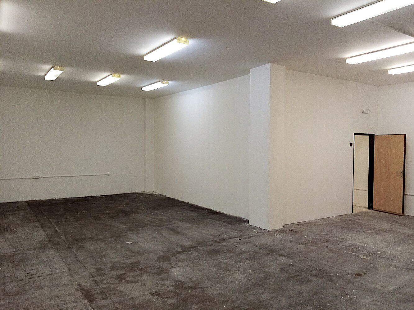 Pronájem kanceláře 70 m² – fotografie 4