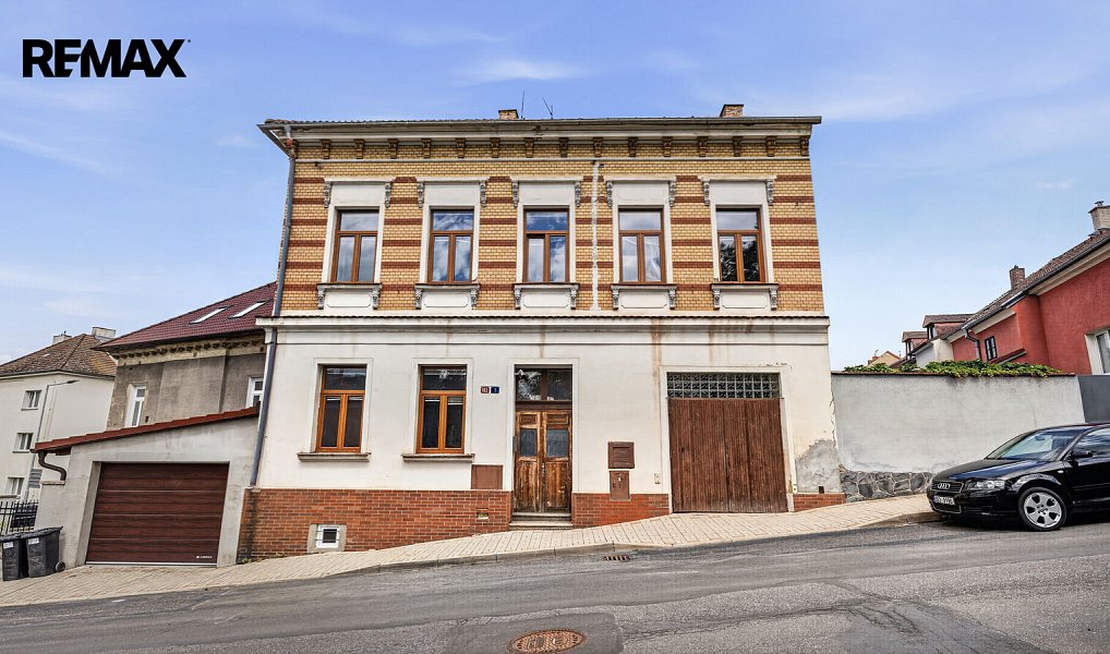 Prodej domu 220 m² s pozemkem 208 m², Bílina – náhled fotky 2