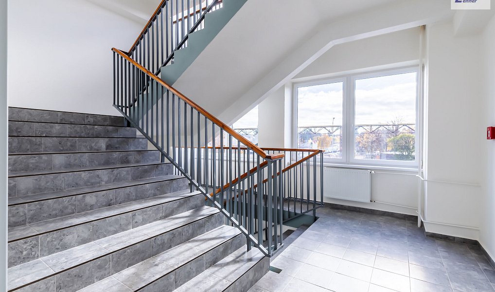 Pronájem kanceláře 160 m², Příbram – náhled fotky 18