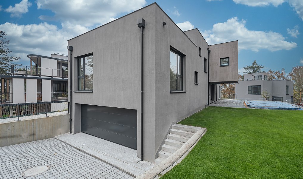 Prodej domu 393 m² s pozemkem 1 191 m², Praha – náhled fotky 3