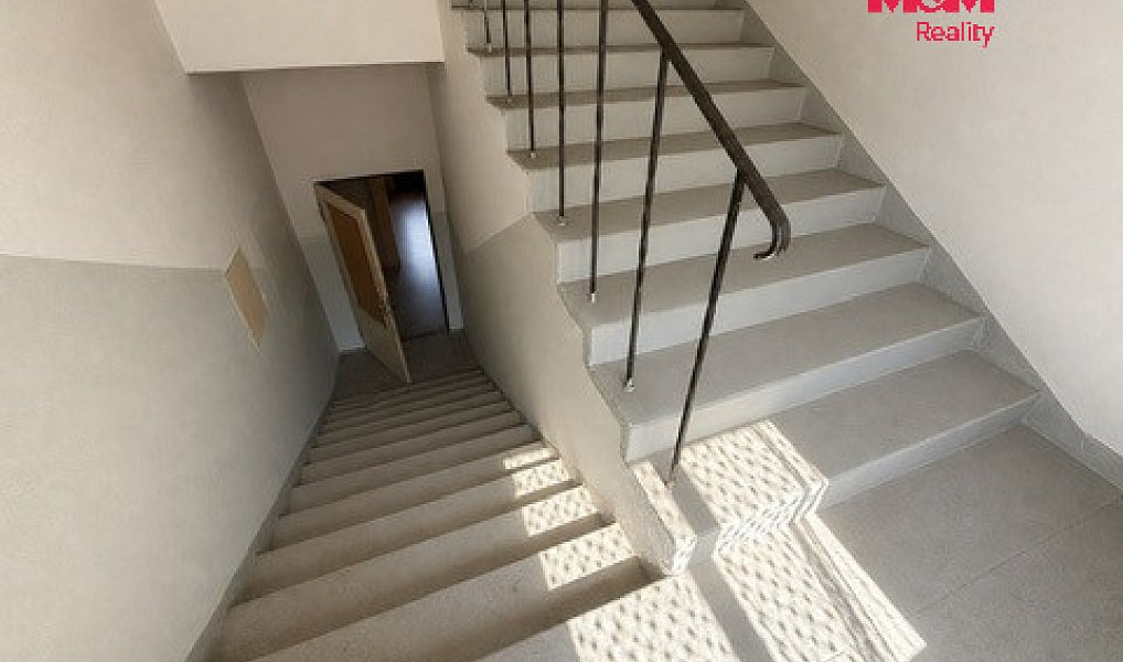 Prodej domu 450 m² s pozemkem 345 m², Pulečný – náhled fotky 16