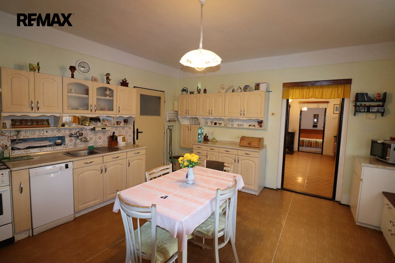 Prodej domu 90 m² s pozemkem 4 793 m² — photo 2