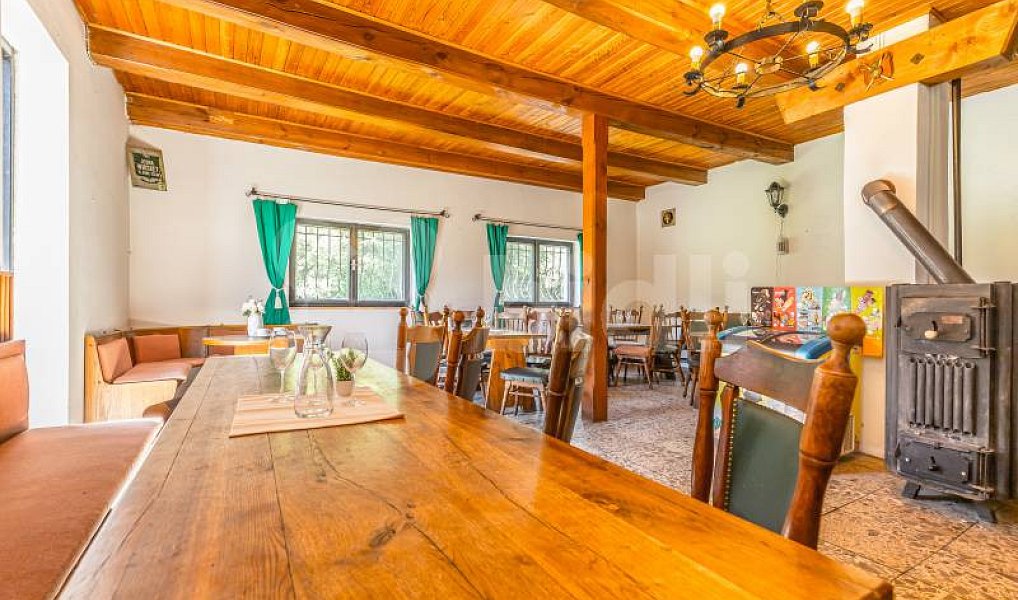 Prodej ubytovacího objektu 440 m², Kájov – náhled fotky 7