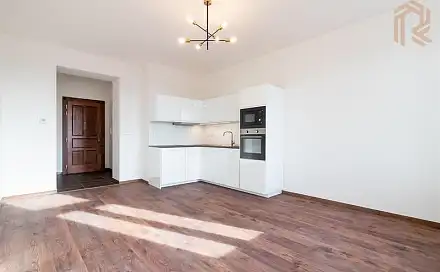 Pronájem bytu 1+kk 31 m²