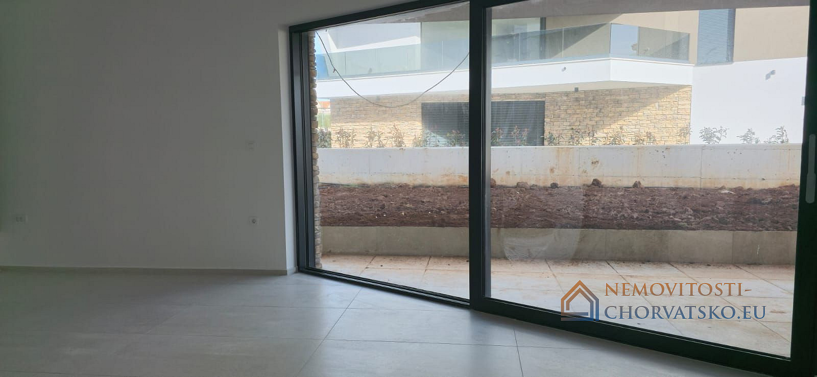 Prodej bytu 2+kk 75 m² - Widok 5