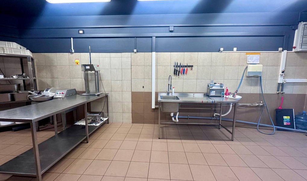 Pronájem výrobních prostor 150 m², Beroun – náhled fotky 8