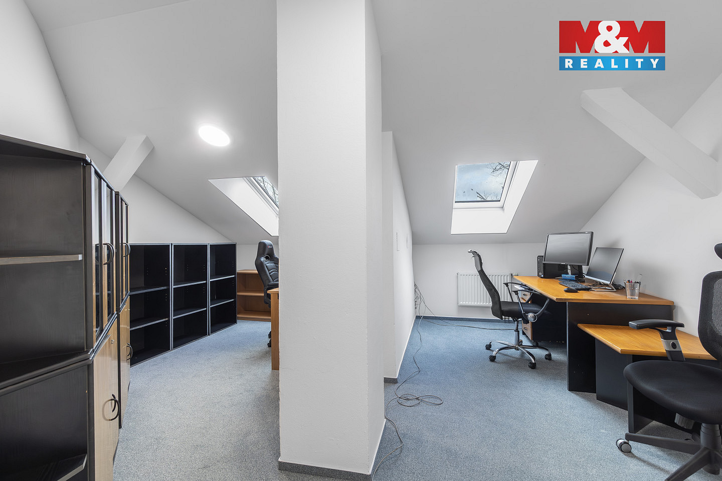 Pronájem kanceláře 455 m² — photo 3