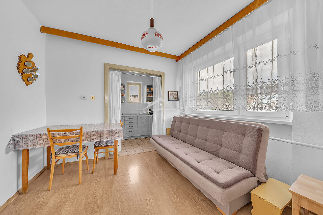 Prodej domu 190 m² s pozemkem 939 m² – fotografie 3
