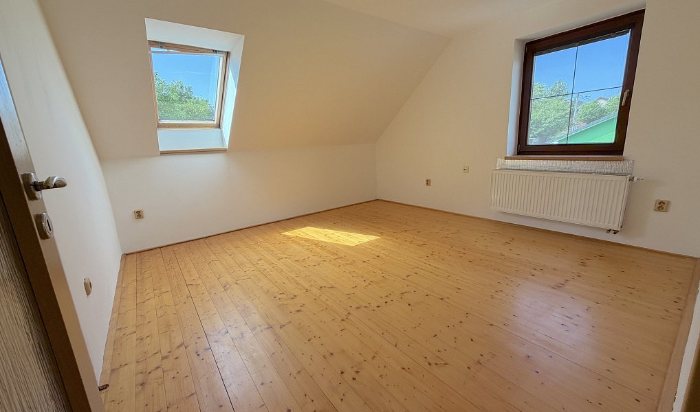Prodej domu 184 m² s pozemkem 1 865 m², Tršice – náhled fotky 21
