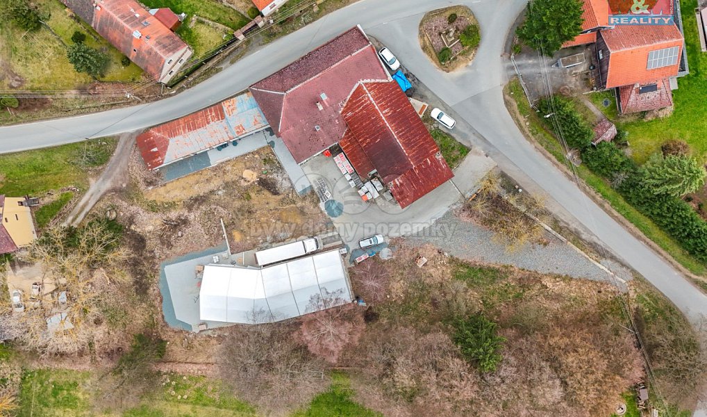 Prodej výrobních prostor 745 m², Stráž – náhled fotky 2