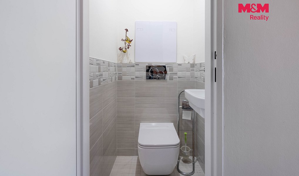 Pronájem bytu 2+kk 42 m², Praha – náhled fotky 11