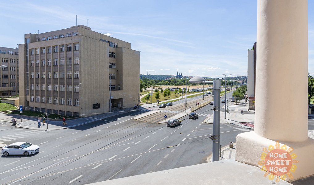Pronájem bytu 3+kk 110 m², Praha – náhled fotky 13