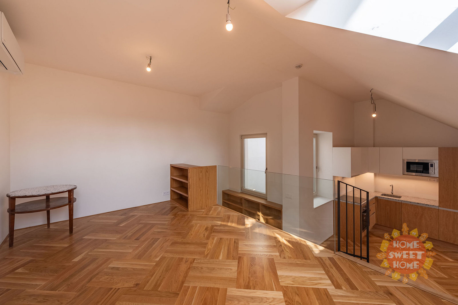 Pronájem bytu 2+kk 86 m² – fotografie 4