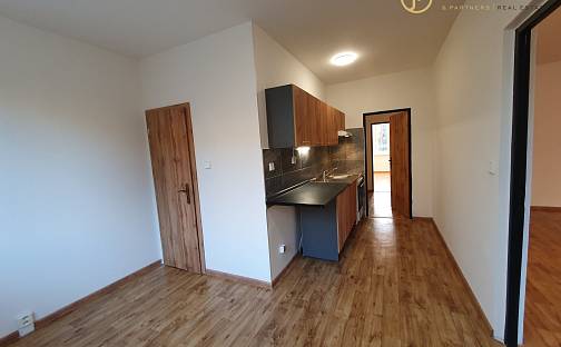 Prodej bytu 2+1 60 m², 17. listopadu, Chomutov