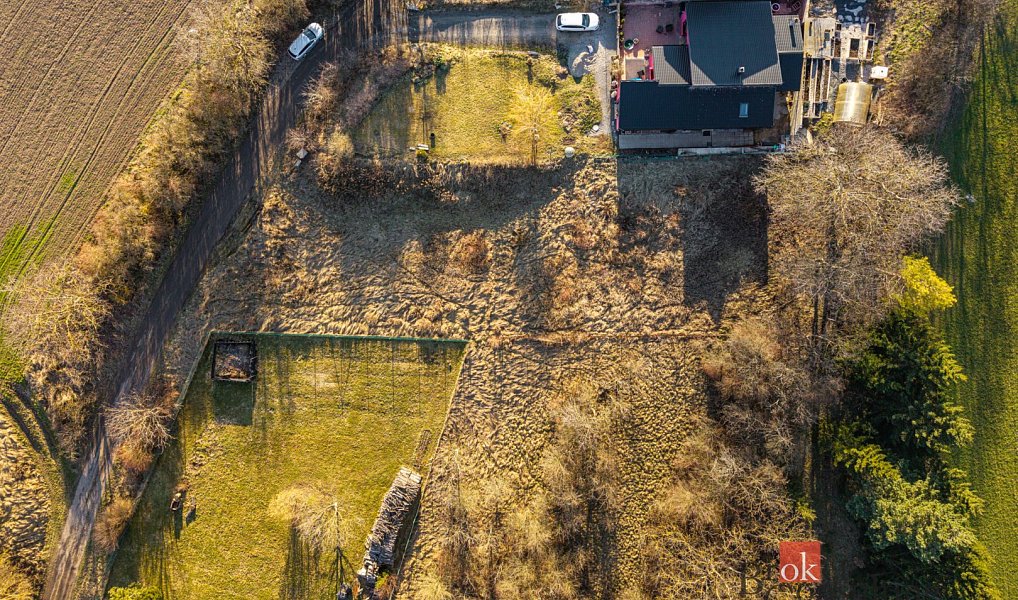 Prodej stavebního pozemku 1 328 m², Zvoleněves – náhled fotky 4