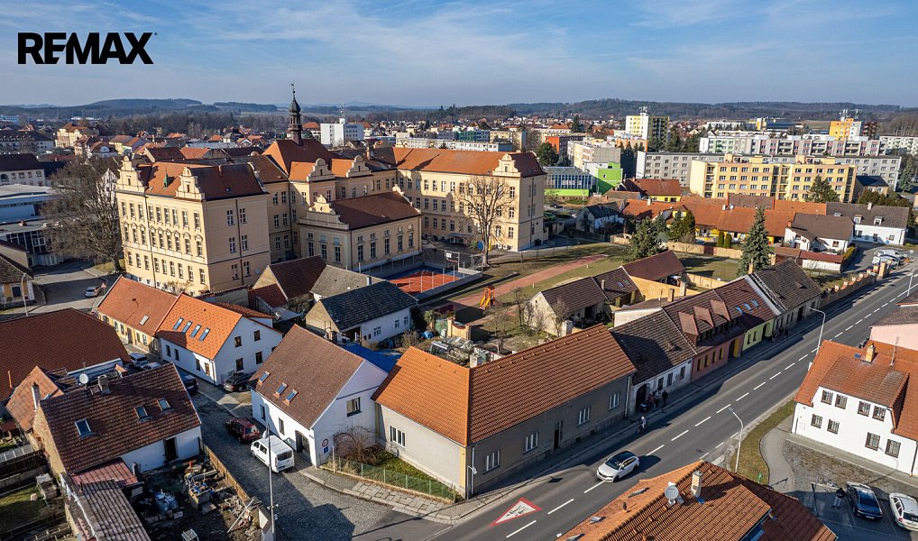 Prodej domu 148 m² s pozemkem 241 m², Blatná – náhled fotky 3