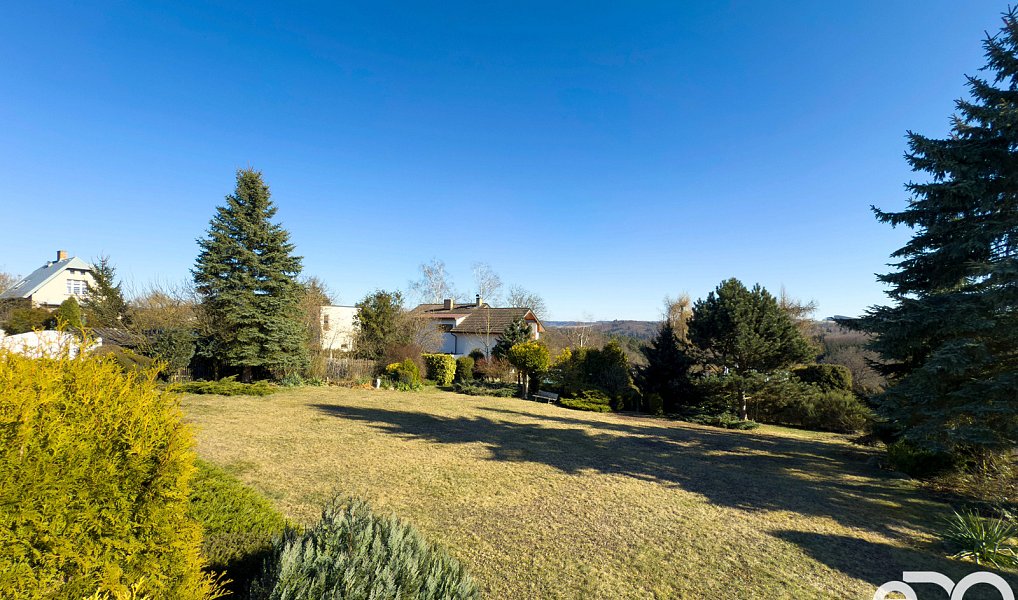 Prodej domu 388 m² s pozemkem 1 730 m², Senohraby – náhled fotky 9