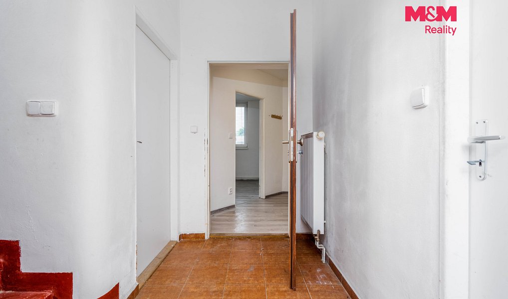 Prodej bytu 2+kk 42 m², Milovice – náhled fotky 9