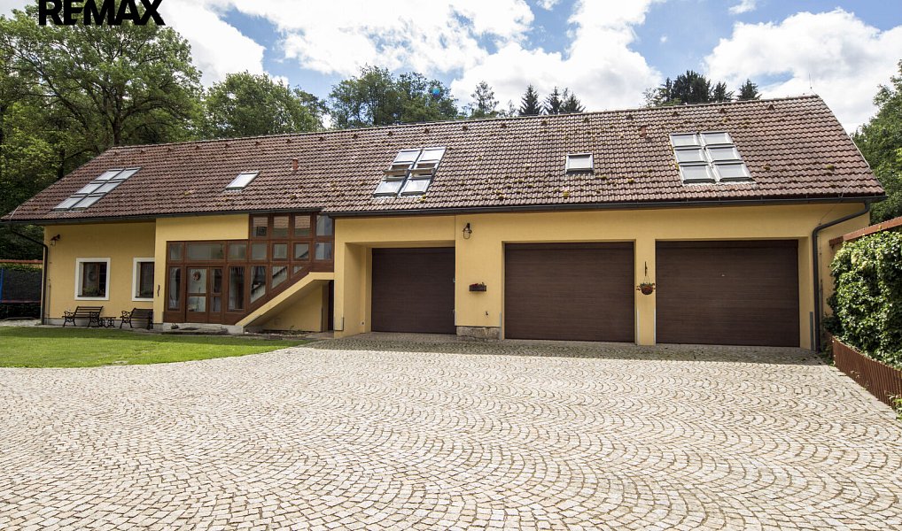 Prodej zemědělského objektu 550 m², Strmilov – náhled fotky 31